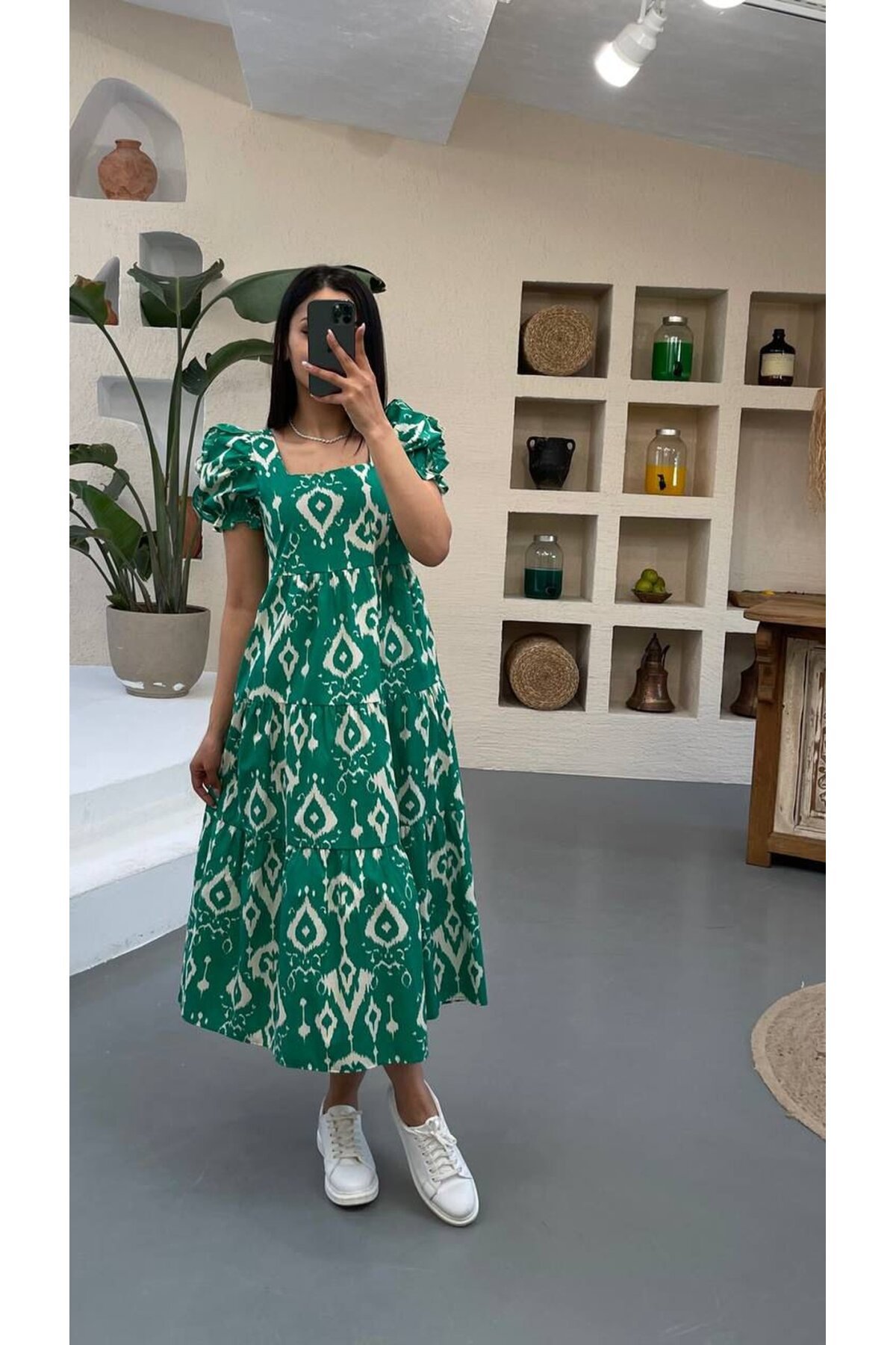3018-YEŞİL KOLLARI BÜZGÜLÜ POPLİN ELBİSE