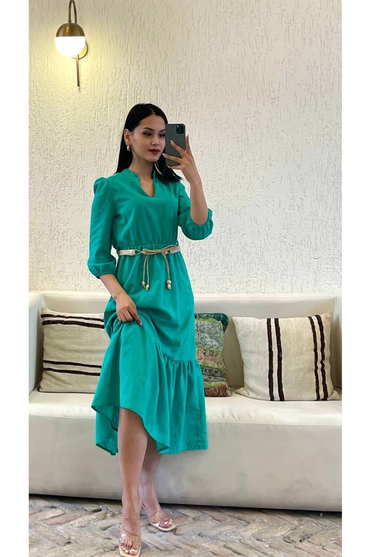 3062-YEŞİL HAKİM YAKA BRODE KUMAŞ UZUN ELBİSE