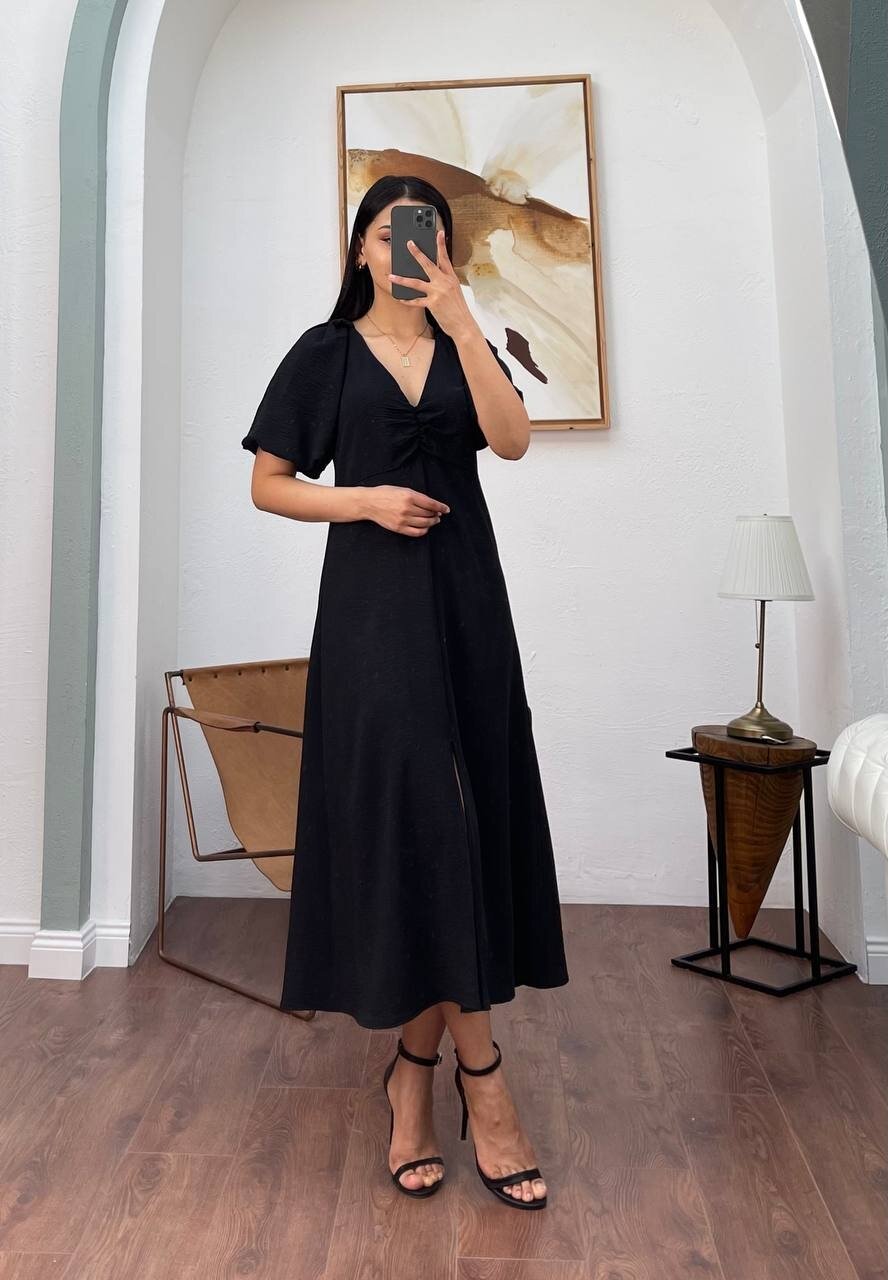 3084-SİYAH V YAKA DÜZ ELBİSE