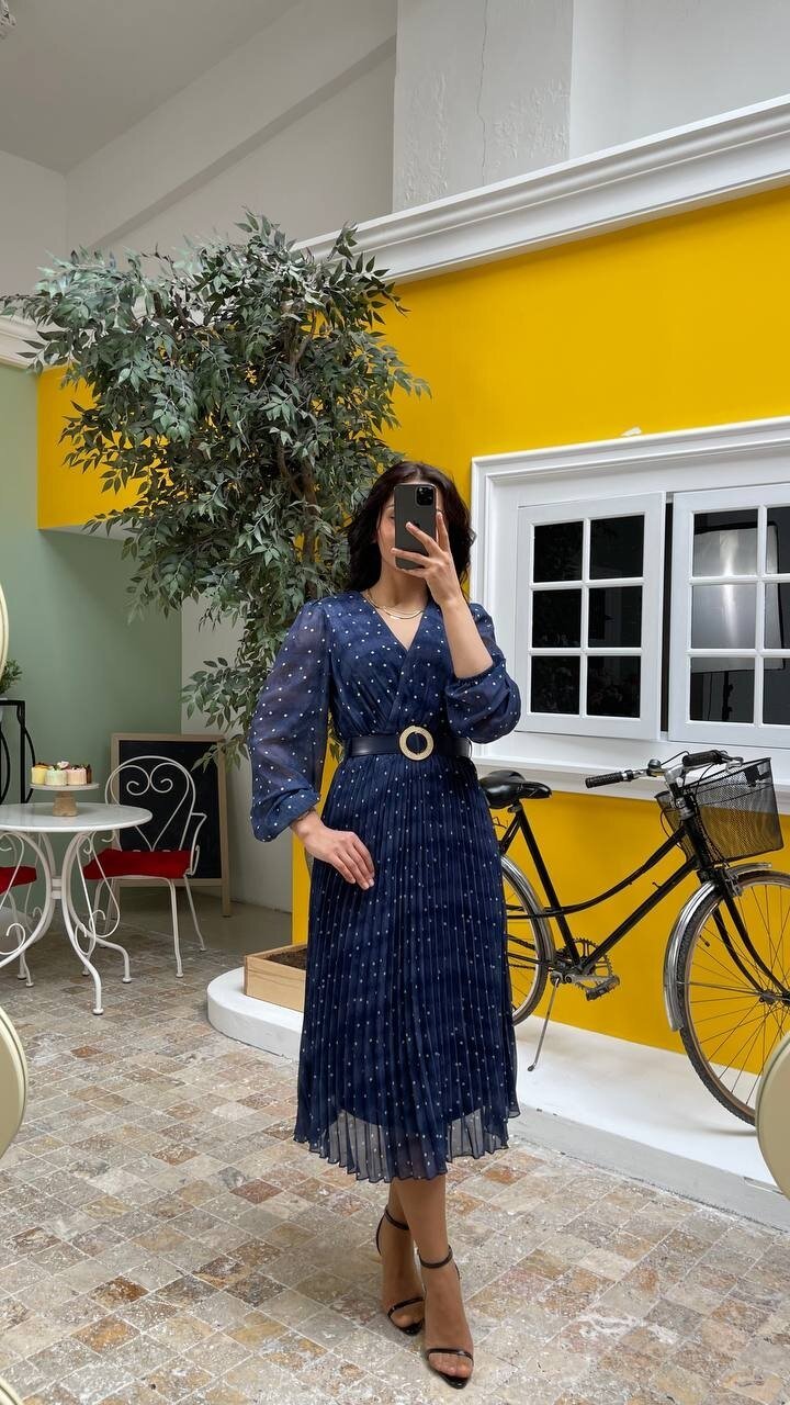 3286-SAKS KEMERLİ PUANTİYE DESEN ELBİSE