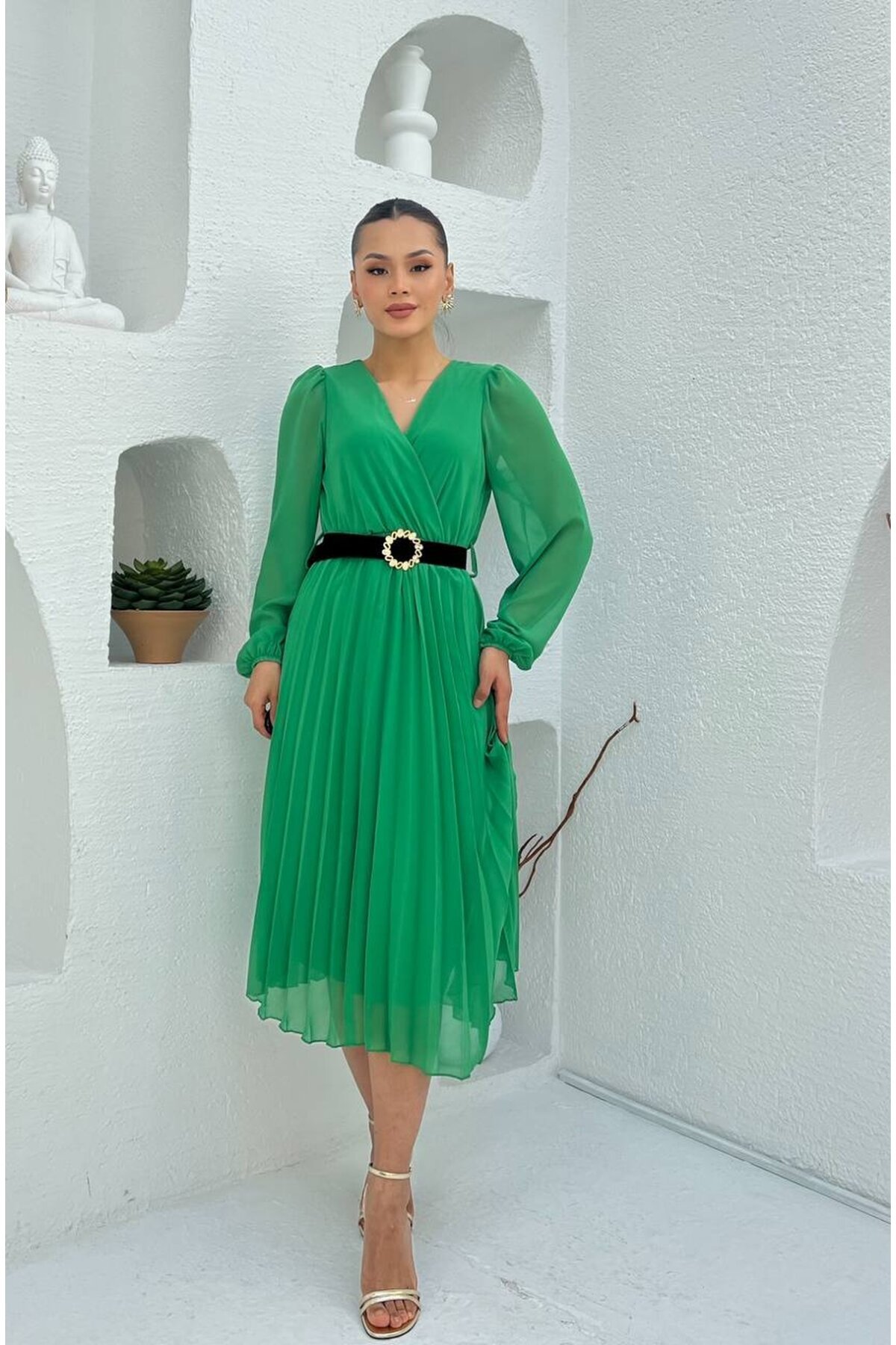 3314-YEŞİL PLİSELİ ÇİÇEK DESEN KEMERLİ ELBİSE