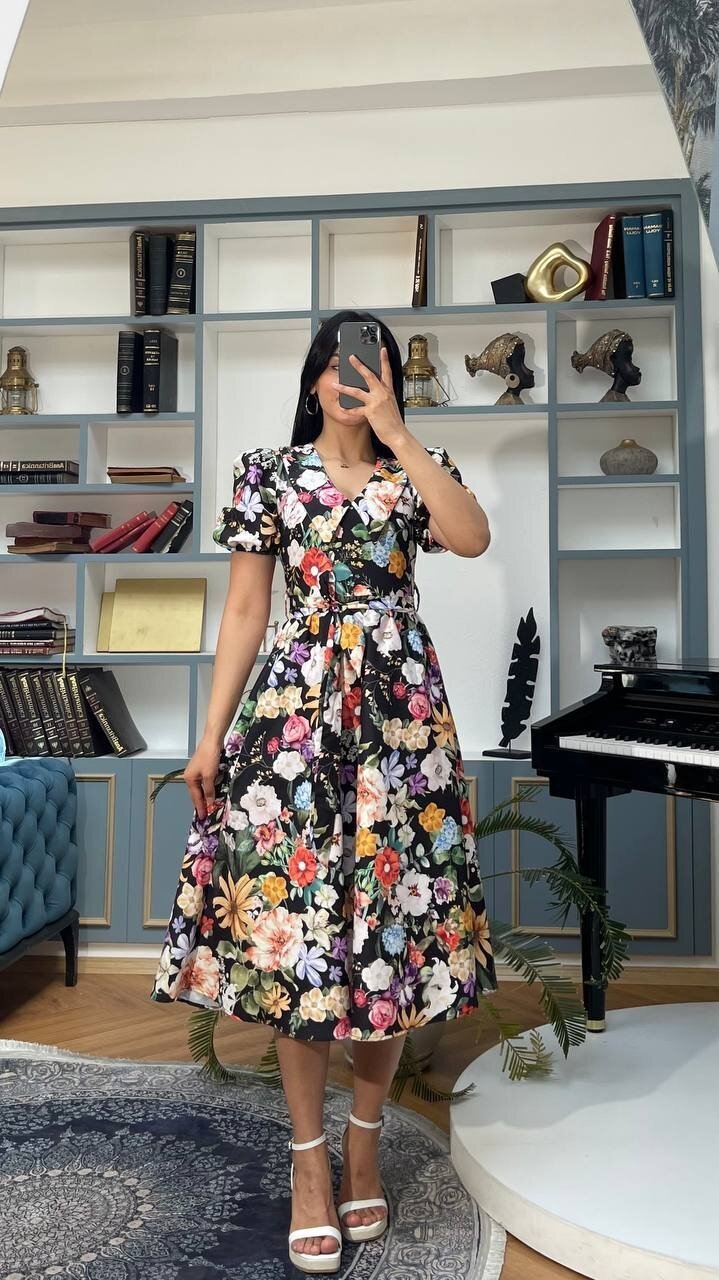 3467-SİYAH BEBE YAKA ÇİÇEK DESEN ELBİSE