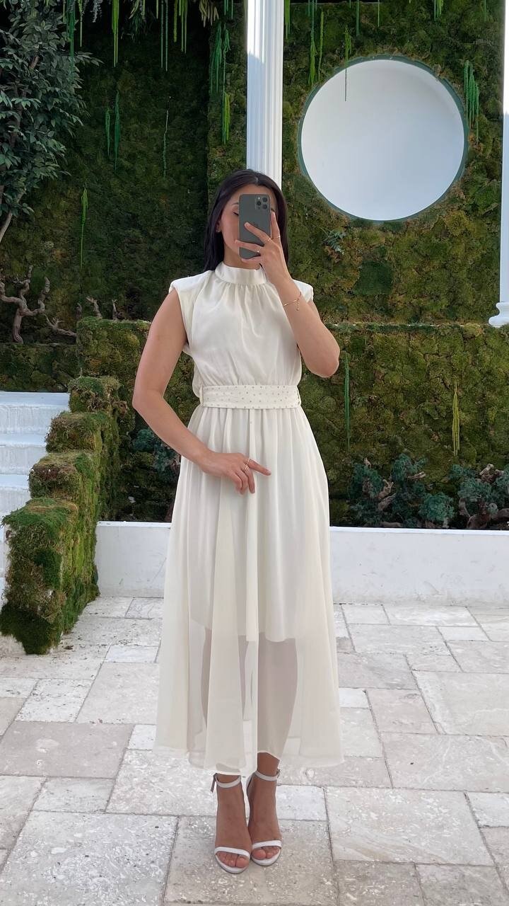 3509-BEYAZ KEMERİ TAŞ DETAYLI ŞİFON ELBİSE