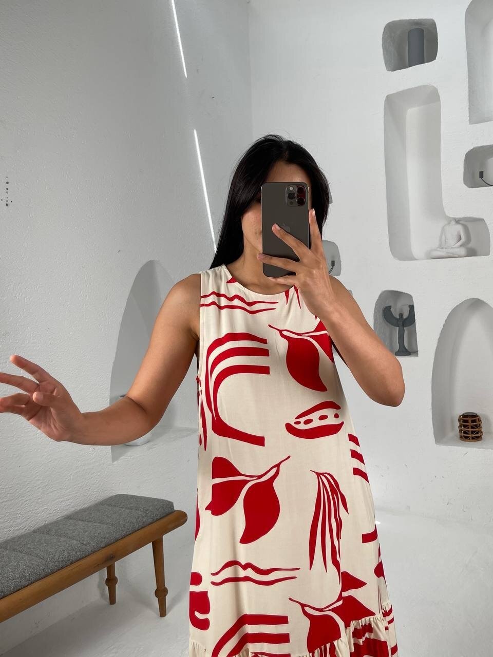 3549-KIRMIZI BÜYÜK YAPRAKLI KISA ELBİSE