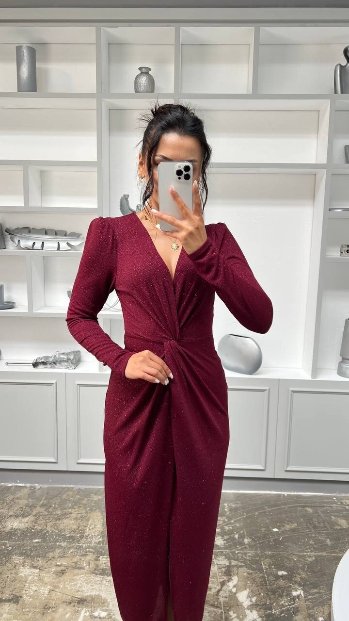 3633-BORDO SİMLİ BÜZGÜ DETAYLI ELBİSE