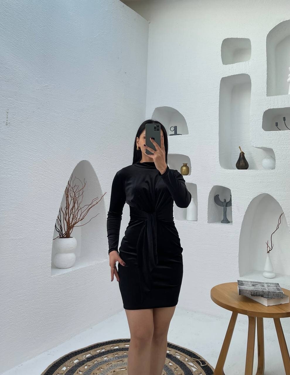 3648-SİYAH KADİFE ÖNDEN BAĞLAMALI KISA ELBİSE