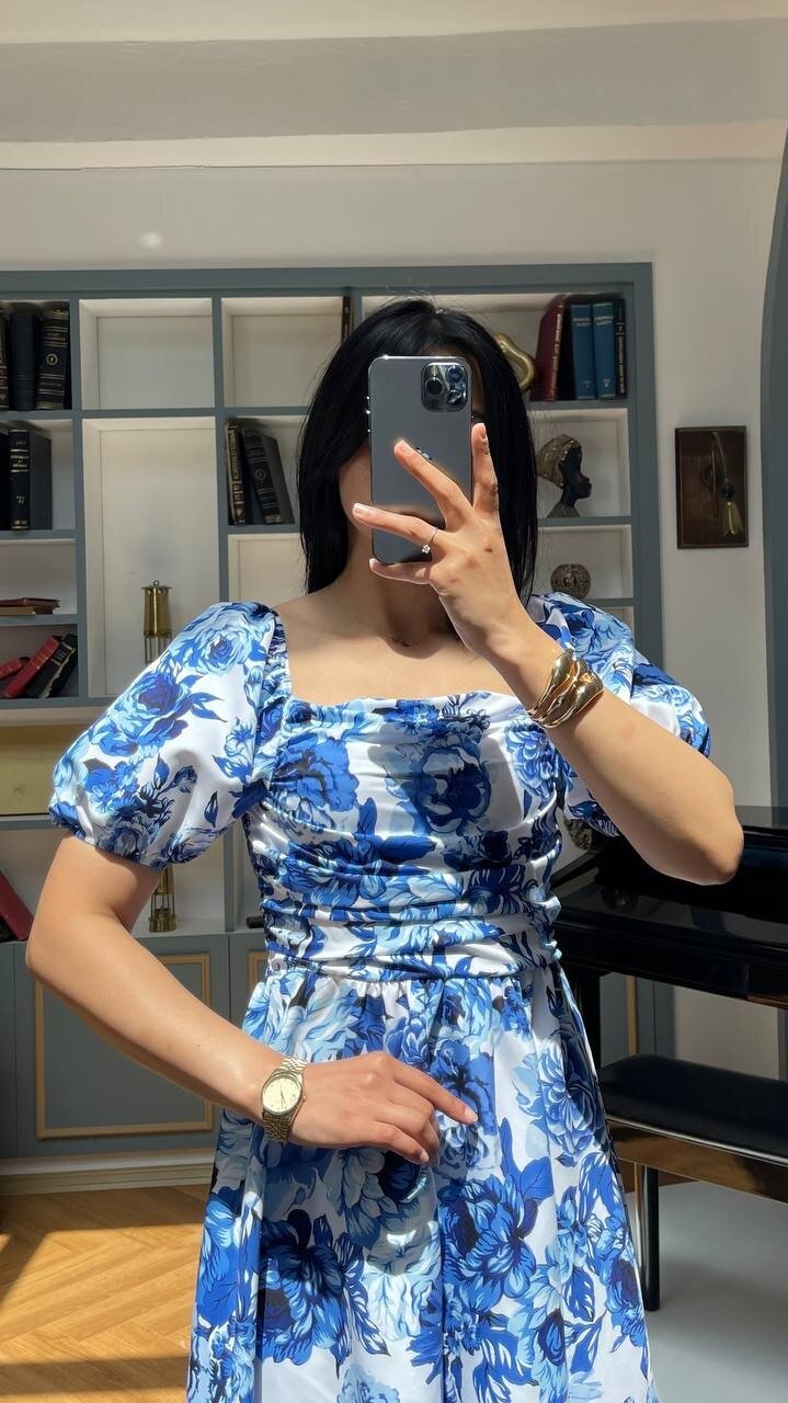 3749-MAVİ BÜYÜK GÜL DESEN GİPELİ ELBİSE