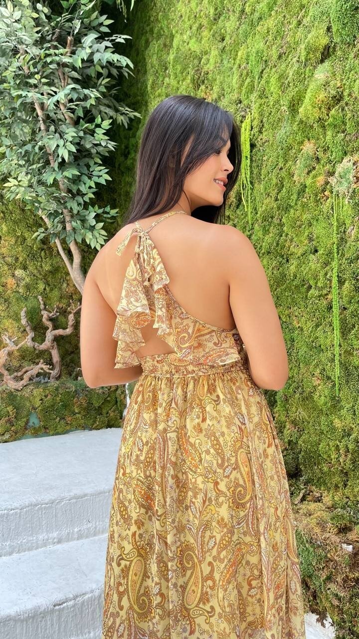 3790-SARI ÇİÇEK DESEN SIRTI AÇIK FIFIRLI ELBİSE