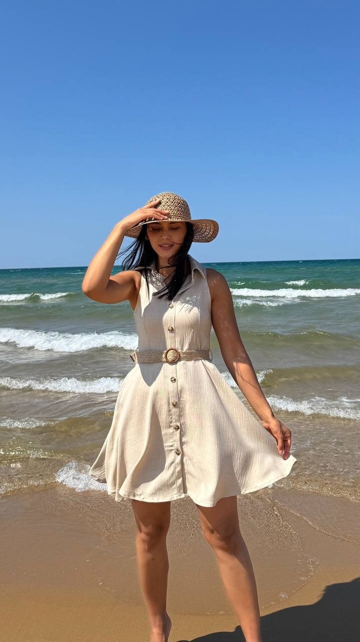 3793-BEJ HASIR KEMERLİ KISA ELBİSE