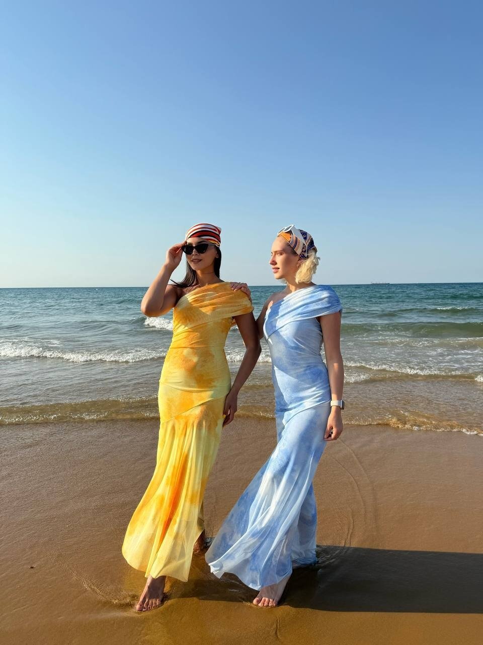 3801- MAVİ TEK OMUZ DRAPELİ TÜL ELBİSE