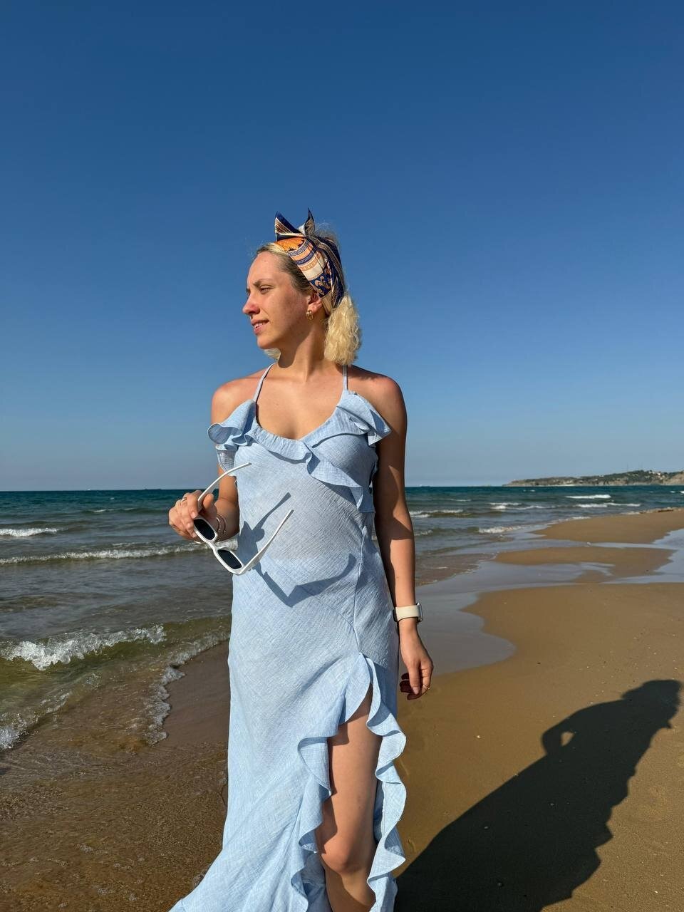 3802-MAVİ YIRTMAÇ FIRFIR DETAY ELBİSE