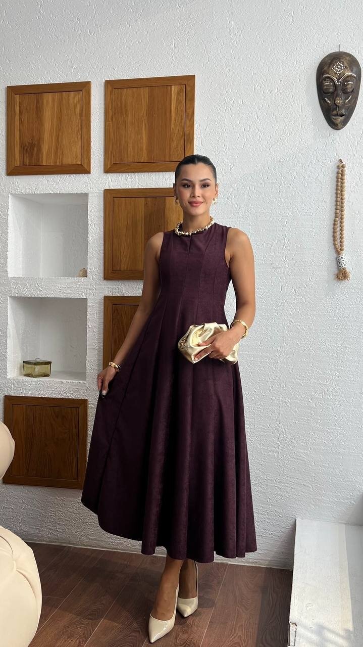 3825-MOR SÜET KUMAŞ SIFIR KOL KİLOŞ ELBİSE