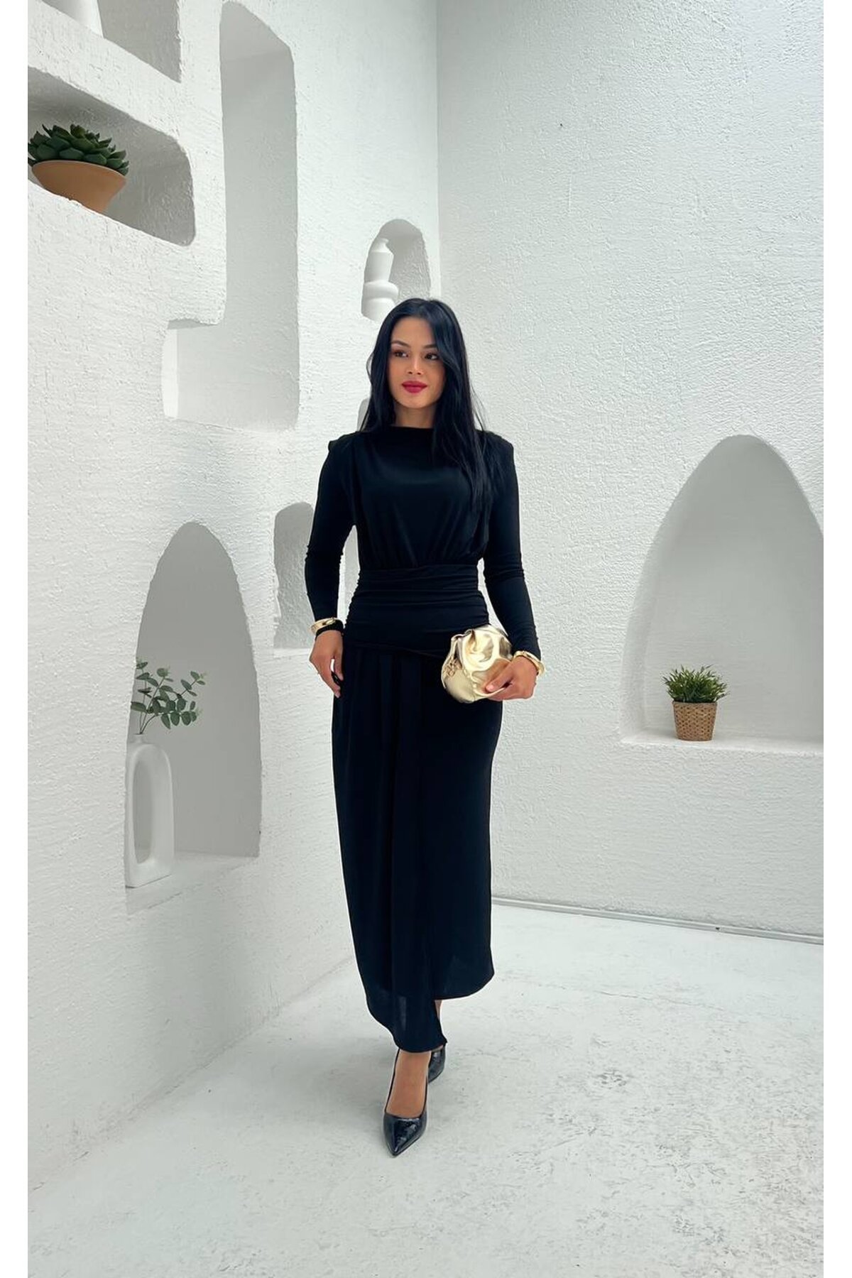 3833-SİYAH ÖNÜ DRAPELİ SANDY KUMAŞ ELBİSE