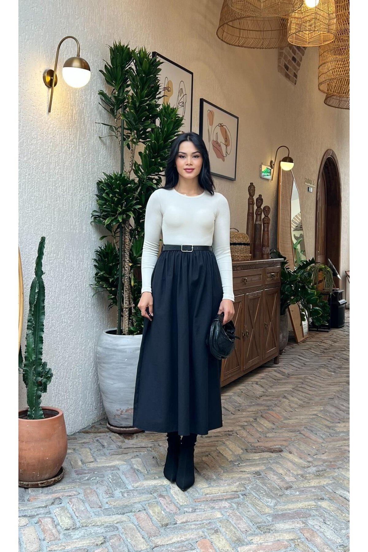 3857-BEJE SİYAH   ÜST KAŞKORSE ALT POPLİN KEMERLİ ELBİSE