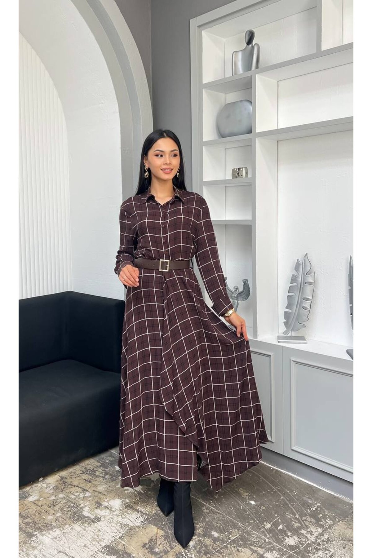 3868-KAHVERENGİ EKOSE DESEN FIRFIRLI GÖMLEK ELBİSE