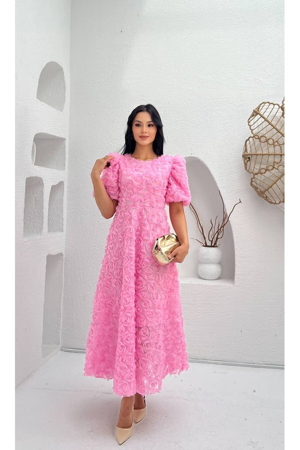 3876-PEMBE PRENSES OMUZ GÜL KUMAŞ ELBİSE