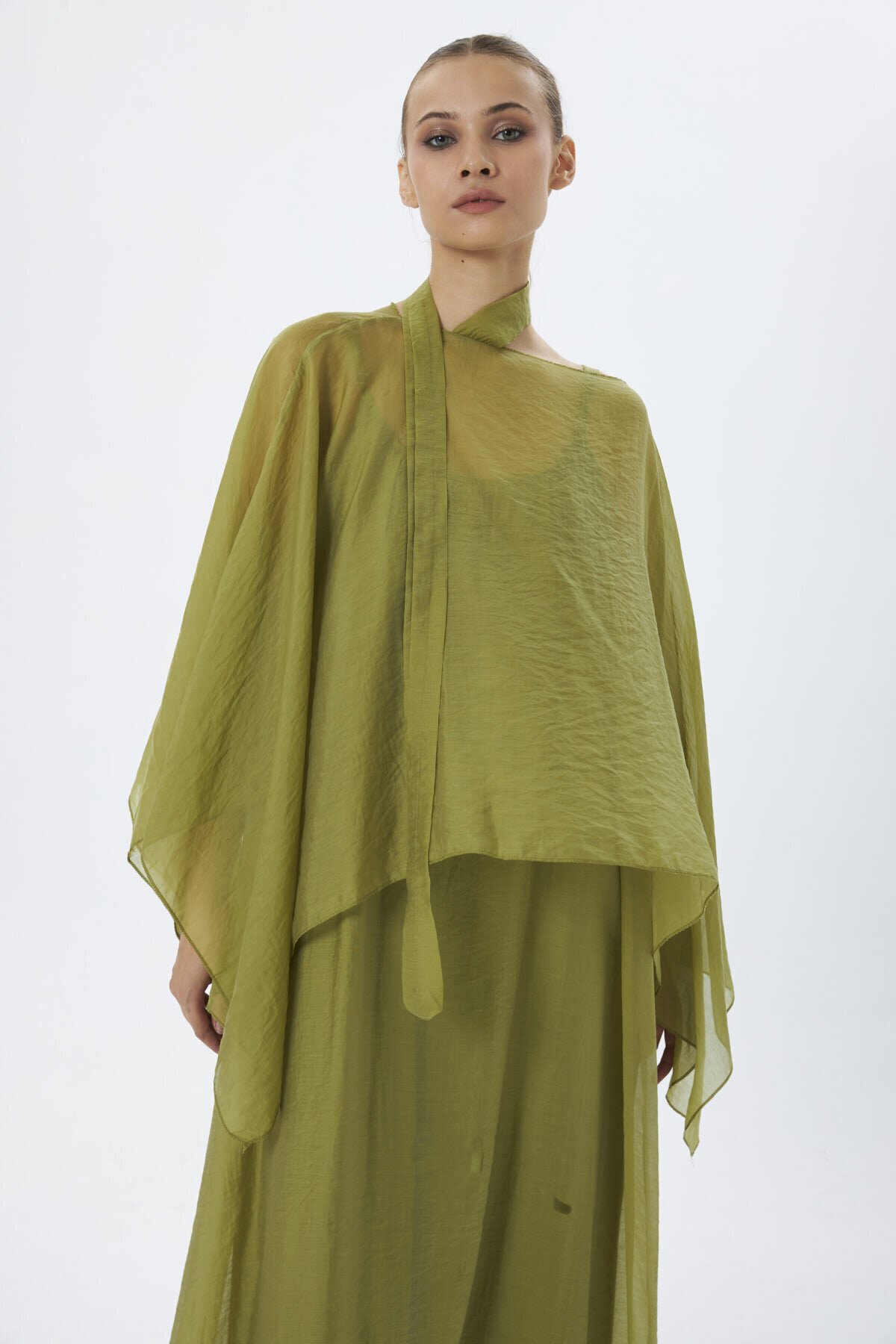 4086-Oliv Şifon Kaftan Detaylı Astar İçli Takım