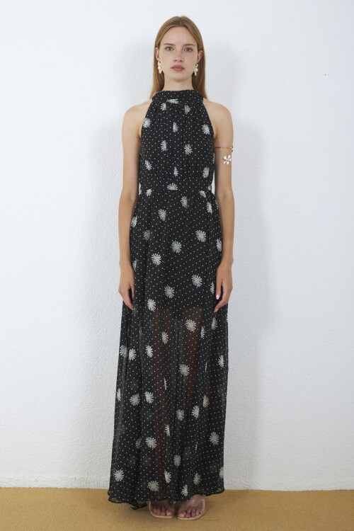 3242-Papatya Desenli Halter Yaka Maxi Elbise