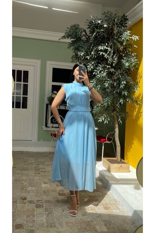 3509-MAVİ KEMERİ TAŞLI ŞİFON ELBİSE