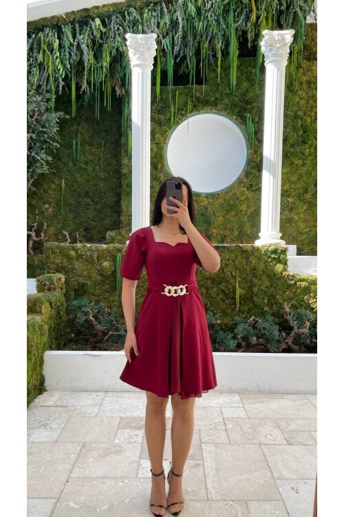 3712-BORDO GOLD KEMER DETAYLI ELBİSE