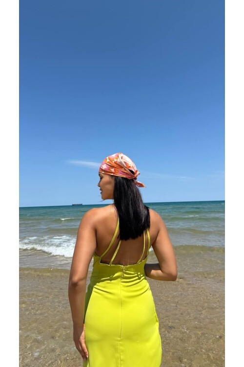 3803-OLİV DERİN GÖĞÜS DEKOLTELİ TOKALI ELBİSE