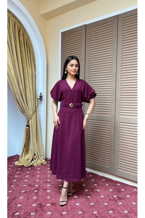 3909-BORDO DOUBLE KUMAŞ KENDİNDEN BROŞ KEMERLİ ELBİSE