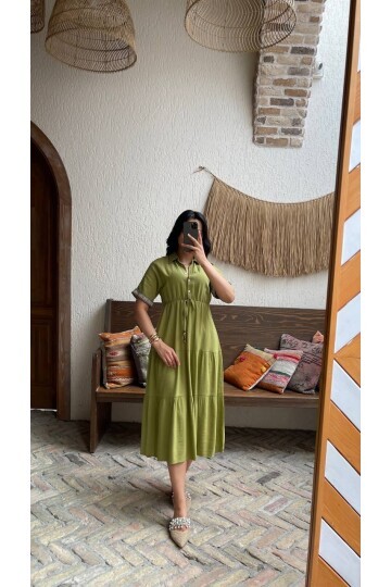 3080-OLİV KOL MANŞETLERİ ŞERİTLİ ELBİSE