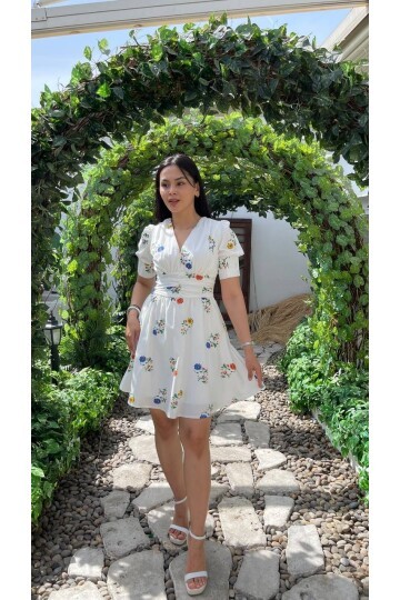 3096-ÇİÇEK V YAKA KISA ELBİSE