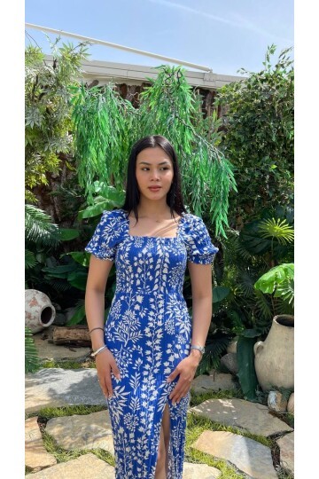 3142-SAKS FULL GİPELİ YANDAN YIRTMAÇLI ELBİSE