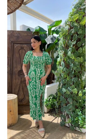 3142-YEŞİL FULL GİPELİ YANDAN YIRTMAÇLI ELBİSE