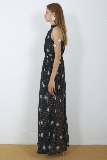 3242-Papatya Desenli Halter Yaka Maxi Elbise