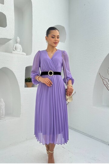 3314-LİLA PLİSELİ ÇİÇEK DESEN KEMERLİ ELBİSE