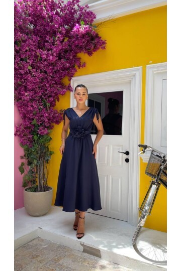 3798-LACİVERT GÜL BROŞ DETAY ELBİSE