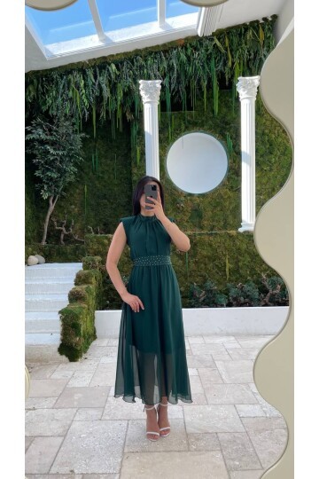 3509-ZÜMRÜT KEMERİ TAŞ DETAYLI ŞİFON ELBİSE