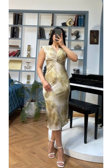 3510-OLİV KARMAŞIK DESEN ÖNÜ DÜĞÜMLÜ ELBİSE