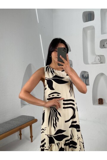 3549-SİYAH BÜYÜK YAPRAKLI KISA ELBİSE