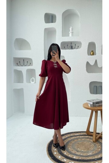 3578-BORDO TAŞ FİYONKLU ELBİSE