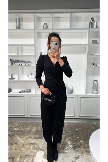 3633-SİYAH SİMLİ BÜZGÜ DETAYLI ELBİSE