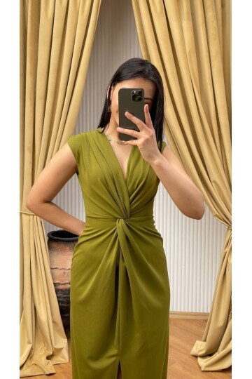 3698-OLİV ÖNÜ BÜZGÜLÜ ELBİSE