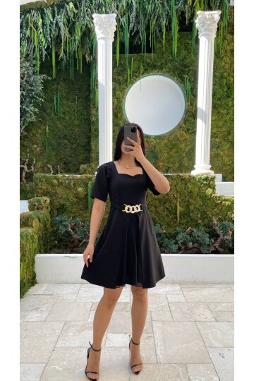 3712-SİYAH GOLD KEMER DETAYLI ELBİSE