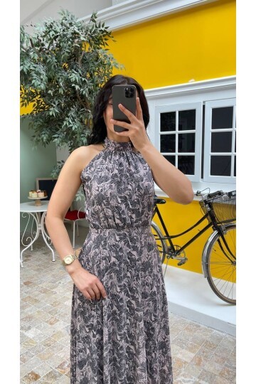 3727-PEMBE ÇİÇEKLİ SIFIR KOL ELBİSE