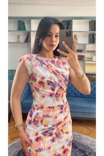 3738-ÇİÇEK DESEN DRAPELİ ELBİSE