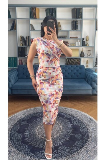 3738-ÇİÇEK DESEN DRAPELİ ELBİSE