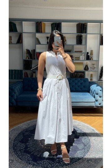 3747-BEYAZ KEMERLİ SIFIR KOL ELBİSE