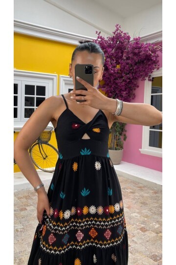 3761-GÖĞÜS PENCERE DETAY ALTI SULU ELBİSE