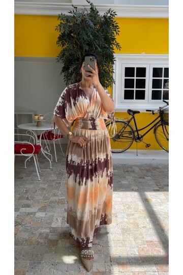 3778-ZİGZAG DESEN KOLLARI BONCUK DETAYLI ELBİSE