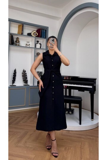 3789-SİYAH KETEN GOLD DÜĞMELİ ELBİSE