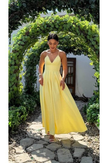 3795-SARI V YAKA TAŞ DETAY KİLOŞ ELBİSE