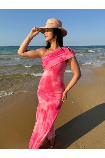 3801-PEMBE TEK OMUZ DRAPELİ TÜL ELBİSE