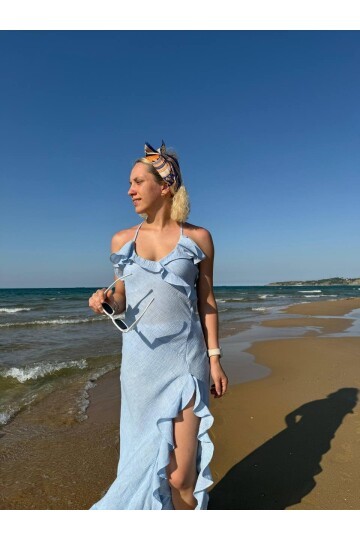 3802-MAVİ YIRTMAÇ FIRFIR DETAY ELBİSE